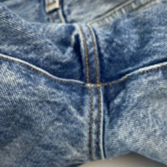 AGOLDE Parker Long Short A9052-1206 In Size 23 - Picture 10 of 10